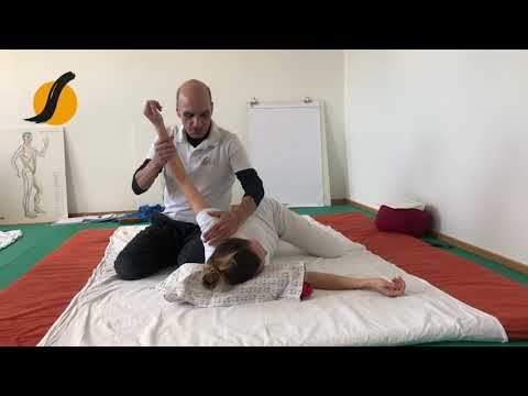 Lunge-Dickdarm in Seitenlage - Daumentechnik