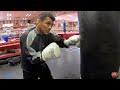 ROMAN GONZALEZ TRAINING ON THE HEAVY BAG - STAYING SHARP FOR TITLE DEFENSE (CHOCOLATITO ENTRENANDO)