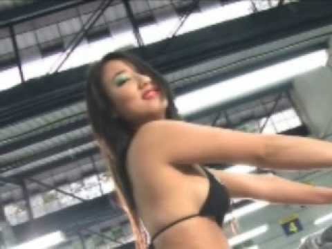 Sexy Factory Girls: Hong Kong Hottie