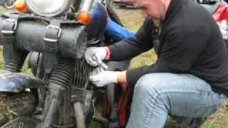 preview picture of video 'I Zimowy Zlot EINTOPFTREFFEN - 07.02.2009 - Ekspresowy remont motocykla'