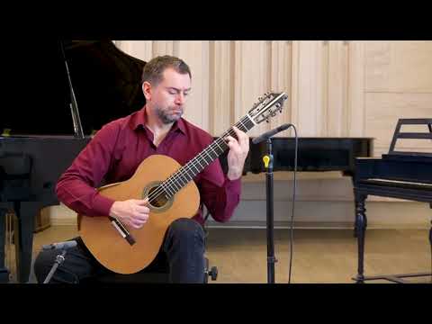 José Antonio Escobar plays Schottish-Chôro by Heitor Villa-Lobos