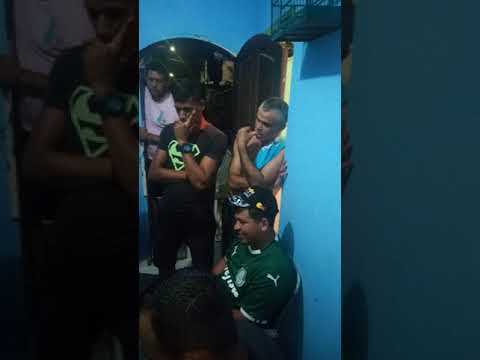 Grande final de torneio de dominó dos amigos