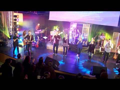 Tov Lehodot la'Adonai - From Generation to Generation (Official)