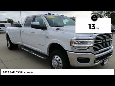 Шлифлист DeWalt 93 мм, зерно 240, 6 отв., 10 шт. для дельташлифмашин Шлифлист DeWalt 93 мм, зерно 240, 6 отв., 10 шт. для дельташлифмашин