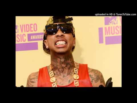 Mally Mall - Drop Bands Ft. Wiz Khalifa & Tyga