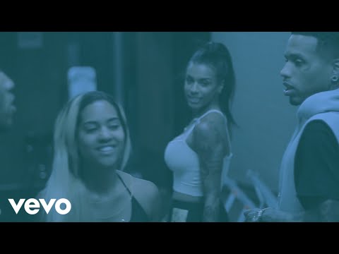 Bizzy Crook - Never Mattered