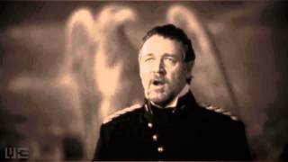Stars Russell Crowe Acts Philip Quast Sings