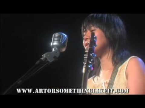 Miwa performs "Pieces" Live on "AOSLI!"