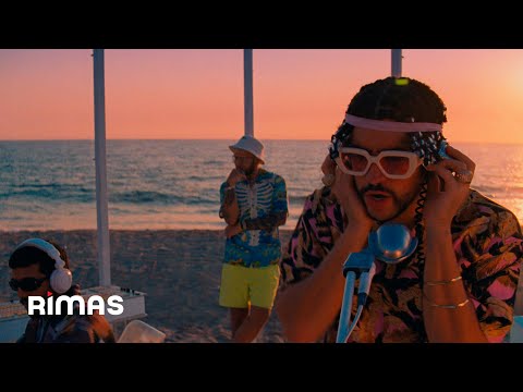 Bad Bunny x Jhay Cortez – Dákiti (Video Oficial)