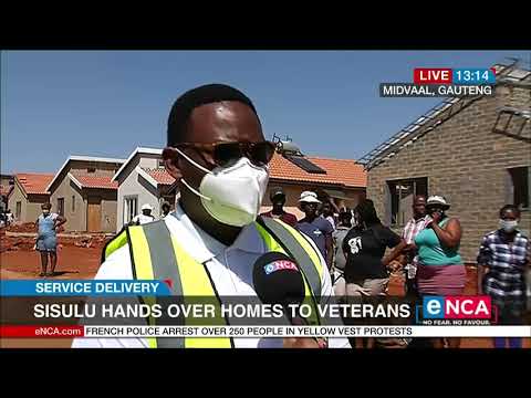 Sisulu hands over homes to veterans Service Delivery