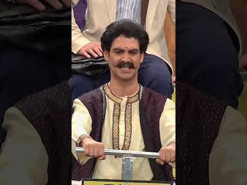 Madem biliyon niye türkü söylüyon 💃🕺 #GüldürGüldürShow #Shorts #bkm