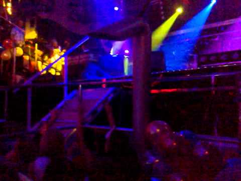 Urodziny 24Opole  w A4(Początek imprezy) 01.10.2010.mp4