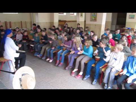 Herr Torres in der Tälerschule Ottendorf (2)