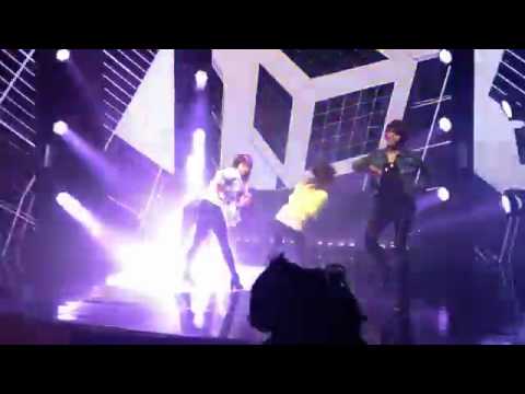 NE.P 데뷔 쇼케이스 비디오 (NE.P Debut Showcase Video) - Dora Dora