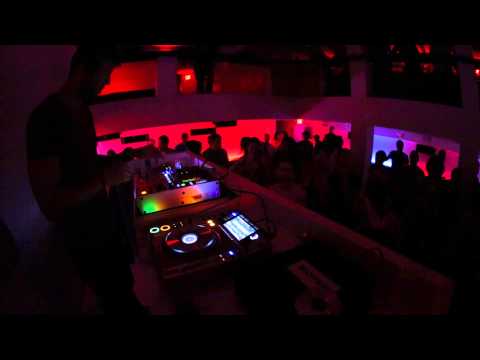 Ben Nicky - Live At 40 East, NYC - 05-25-13 Too Many Artists & Tracks