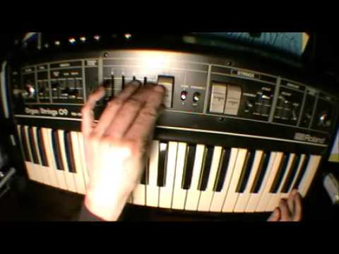 Roland RS-09 like Arp Solina