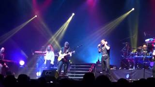 Steve Hackett -  The Carpet Crawlers (live @ Tempodrom Berlin 2014)