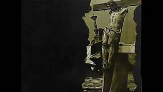 Severed head of state - all too human