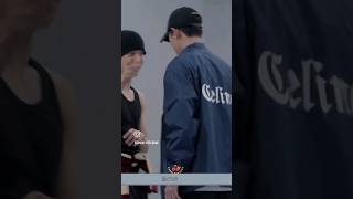 Download lagu #EXO Kai and Chanyeol fight publicly mp3