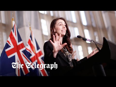 Earthquake distracts New Zealand PM Jacinda Ardern during news conference