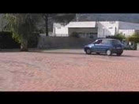 posto di blocco nel parcheggio