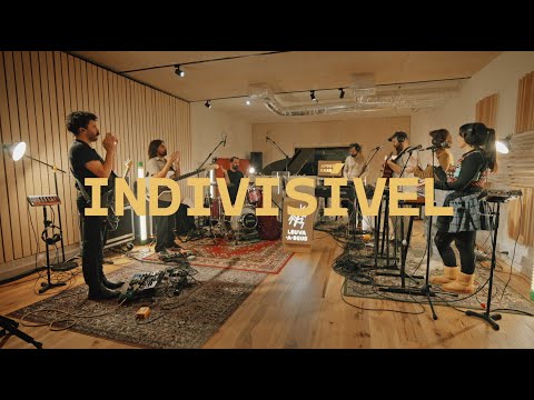 Afonso Cabral ao vivo no louva-a-deus | Indivisível