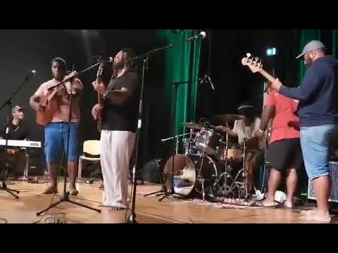 ''Stiff Necked Fools'' Live reprise Bob Marley