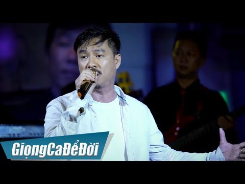 Thể hiện bởi Quang Lập