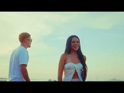 Moni Fernández - Cuando me besas ft JC el Diamante & Dímelo Sane