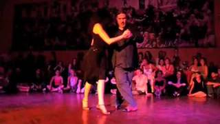 Roberto "Bobo" Corsano & Federica Mercuri bailando otro tango en Misterio Tango Festival 2010