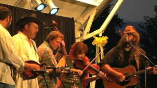 The Steeldrivers with Chris Stapleton Perform &quot;East Kentucky Home&quot; HQ video and Sound