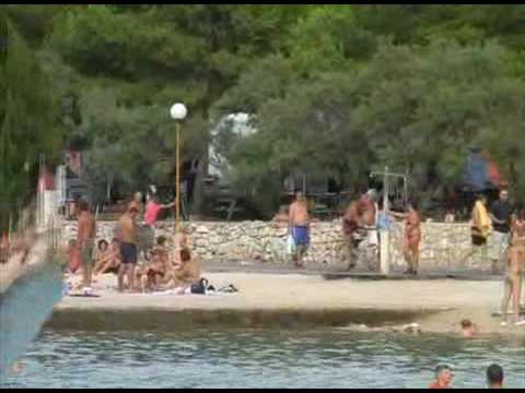 Camping Jezera Lovišća - www.avtokampi.si