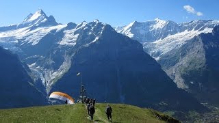 preview picture of video 'Paragliding Grindelwald (Berner Oberland)'