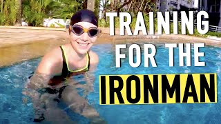 Swimming girl learn to Swim for IRONMAN - Nice pool!
