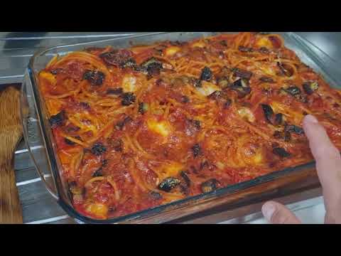 Bucatini al forno alla siciliana o PASTA ALLA SICILIANA AL FORNO ricetta per il mare