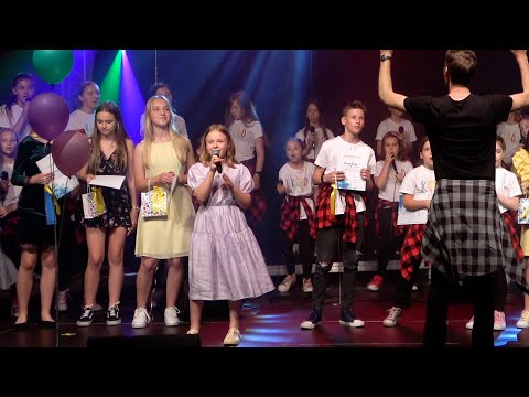 Ala Tracz & KChD - "Piosenka o niczym" FINAŁ [KONCERT LIVE 23/23]