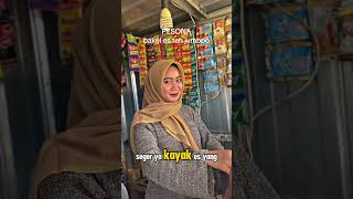 Download lagu Funny moment when a girl selling jumbo iced tea is tricked by a customer‼️#ice #jumbo #mode #girl... mp3