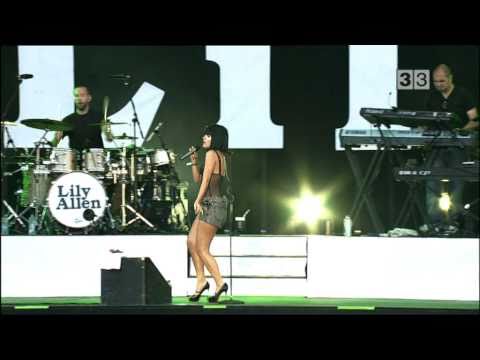 LILY ALLEN - NOT FAIR - LIVE 2010 (Subtitulada)