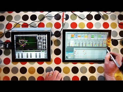 Surface Pro 3 Vs iPad - Making Sweet Music Together