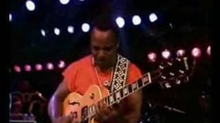 Video thumbnail of "george benson  - Take Five 1976 Montreux 1986"