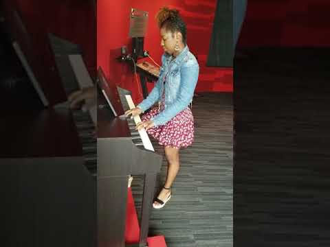 Promotional video thumbnail 5 for The LadySonya Experience – Luxury Pianist & Performer