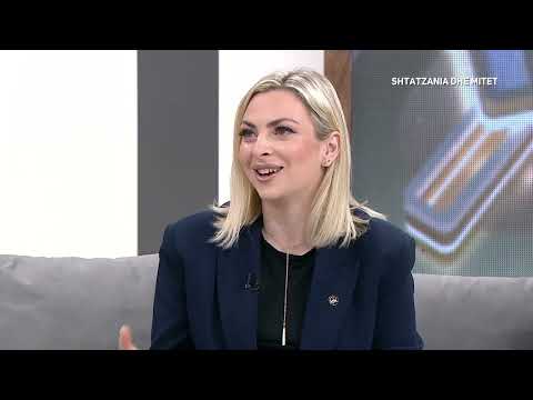 7pa5 - Nusja ukrainase në Shqipëri flet për emrat shqip, blogerja tregon pse e quajti Noah djalin