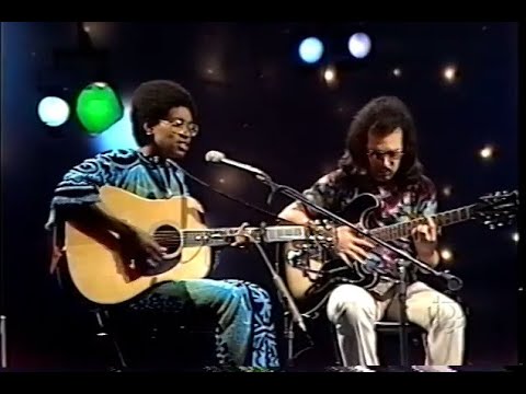 Lenny Breau with Beverly Glenn Copeland: Duets and  LB Solo on CBC TV's 'Music to See' Toronto 1971