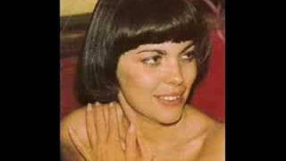 Mireille Mathieu - Et l'amour va mourir