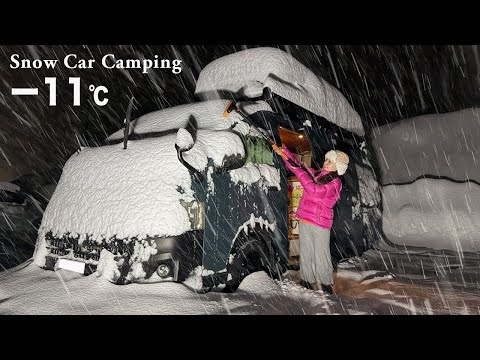 Stuck for 30 hours due to heavy snowfall. Surviving the snowstorm in a comfortable DIY car.