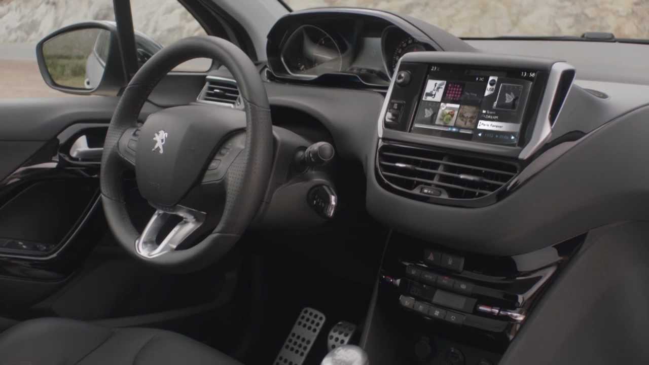 ► Peugeot 208 - INTERIOR