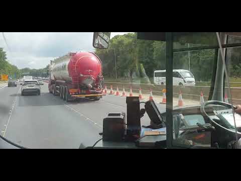 (BX62 FYY 30928) Diamond Northwest Volvo B7RLE route X22