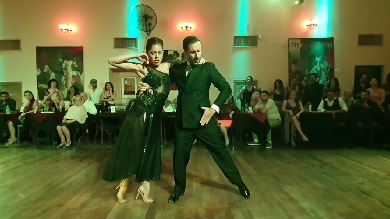 Facundo Piñero y Vanesa Villalba                     A Evaristo Carriego