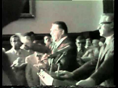 Hinter diesen Mauern