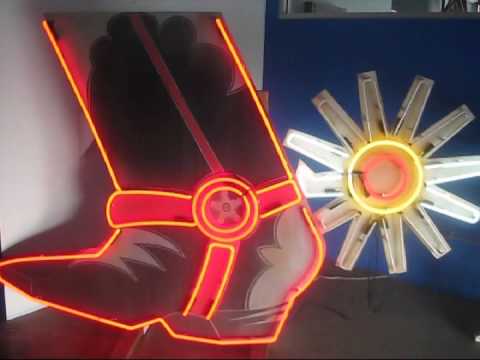 Vintage Neon COWBOY BOOT with Animated moving spur!